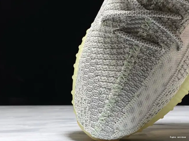 hype FX4348 Adidas Non-Reflective Yeshaya 350 Yeezy Boost V2 0327
